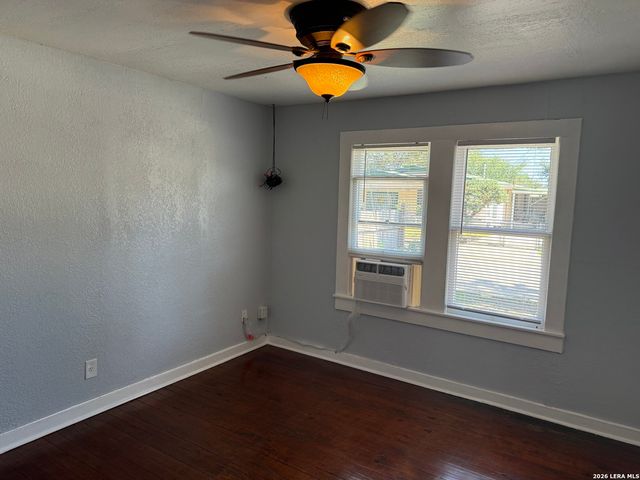 226 Wellington, San Antonio, TX 78214