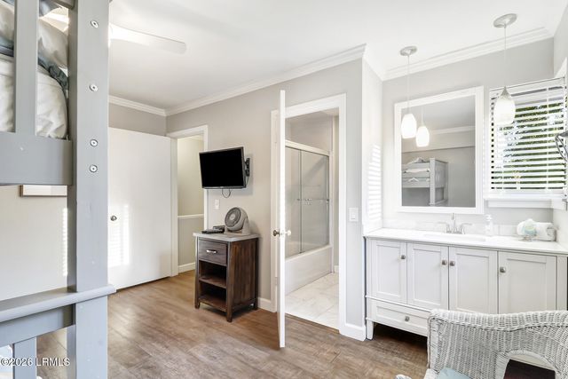 36 Deallyon Ave Apt 72, Hilton Head Island, SC 29928