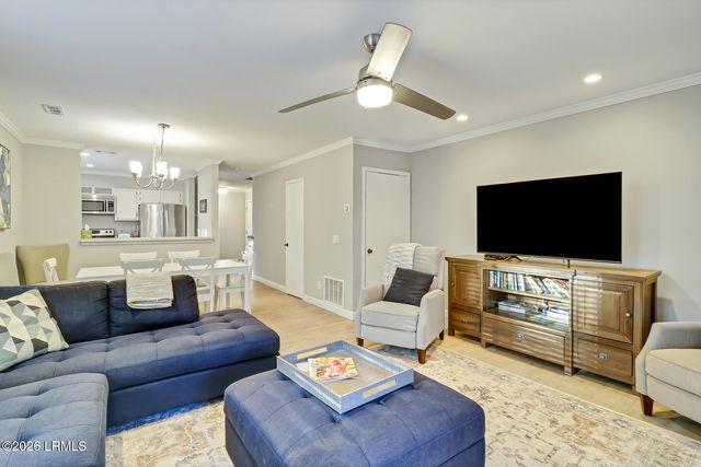 36 Deallyon Ave Apt 72, Hilton Head Island, SC 29928