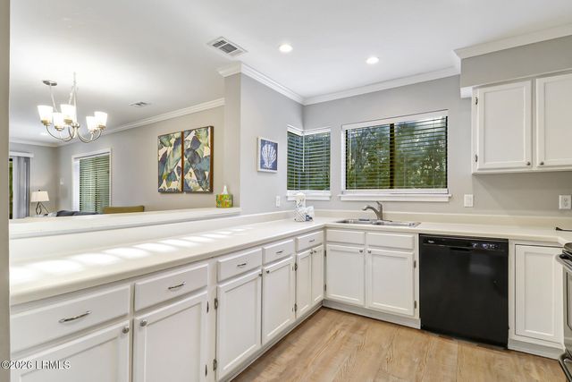 36 Deallyon Ave Apt 72, Hilton Head Island, SC 29928