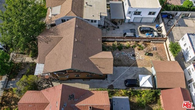 2750 Raymond Avenue, Los Angeles, CA 90007