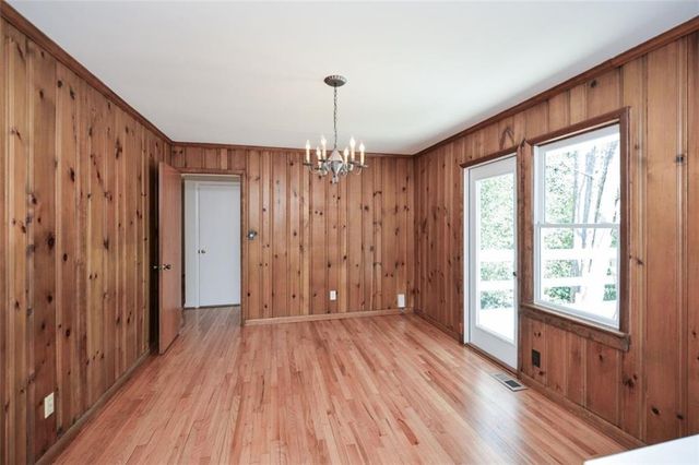 18 Old Farm Road, Marietta, GA 30068