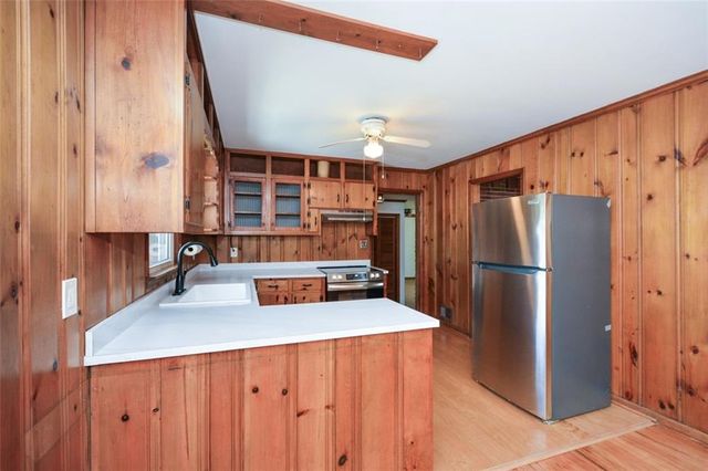 18 Old Farm Road, Marietta, GA 30068