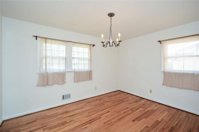 18 Old Farm Road, Marietta, GA 30068