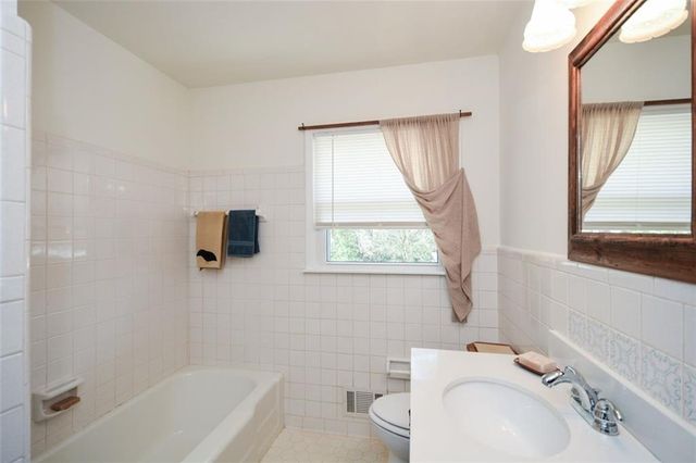 18 Old Farm Road, Marietta, GA 30068