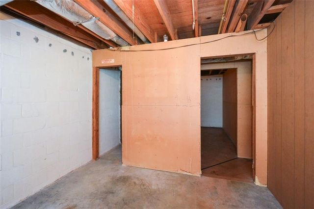 18 Old Farm Road, Marietta, GA 30068