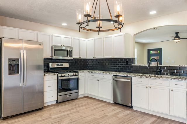 7419 Cripple Creek Road, Albuquerque, NM 87114