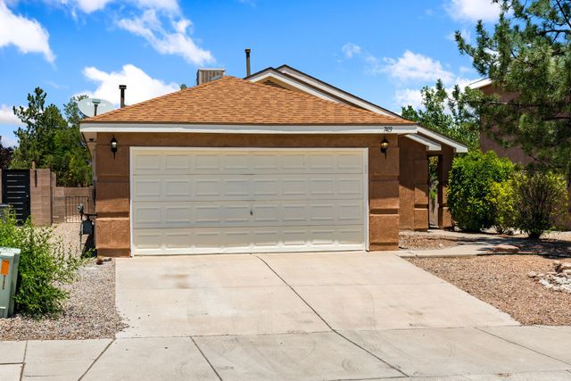 7419 Cripple Creek Road, Albuquerque, NM 87114
