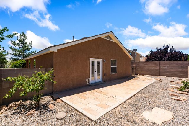 7419 Cripple Creek Road, Albuquerque, NM 87114