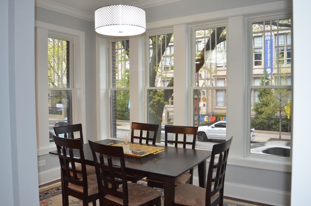 715 W Belmont Avenue 3F, Chicago, IL 60657