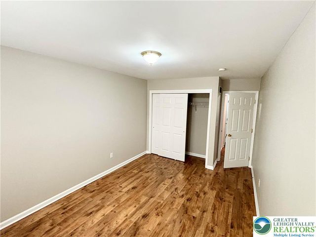 5517 TANGLEWOOD Lane, Lower Macungie Twp, PA 18106
