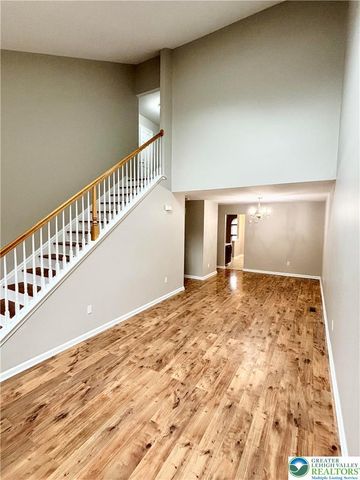 5517 TANGLEWOOD Lane, Lower Macungie Twp, PA 18106