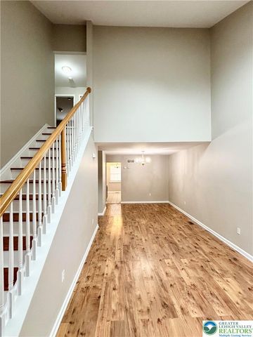 5517 TANGLEWOOD Lane, Lower Macungie Twp, PA 18106