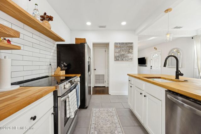 1171 SCOTTEN Road, Jacksonville, FL 32205