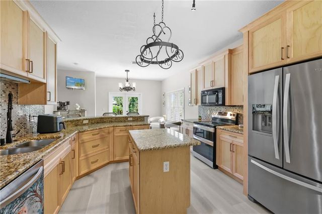 2250 SW 20th AVE, Cape Coral, FL 33991