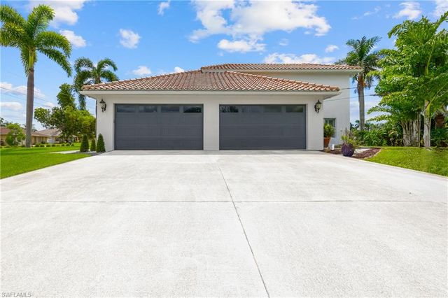 2250 SW 20th AVE, Cape Coral, FL 33991
