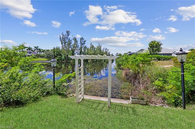 2250 SW 20th AVE, Cape Coral, FL 33991