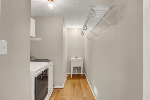 1261 Martin Nash Road SW, Lilburn, GA 30047