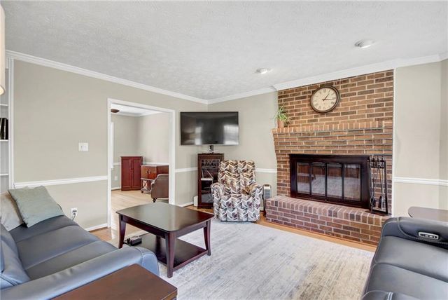 1261 Martin Nash Road SW, Lilburn, GA 30047