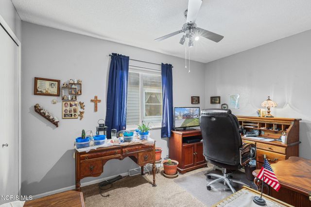 2018 Bonnie Doone Drive, Oregon, OH 43616