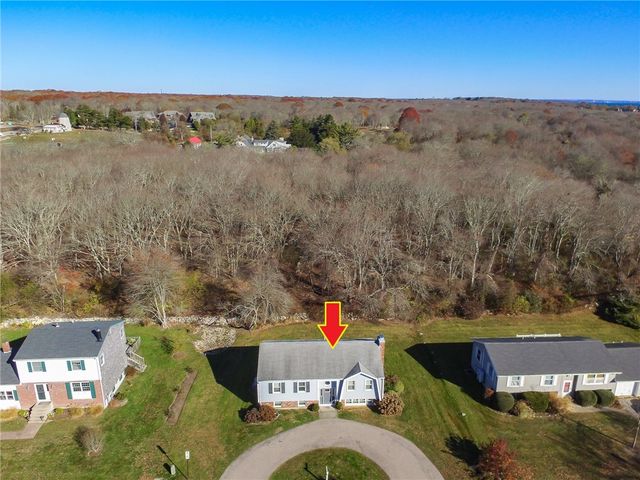 101 Sakonnet Boulevard, Narragansett, RI 02882