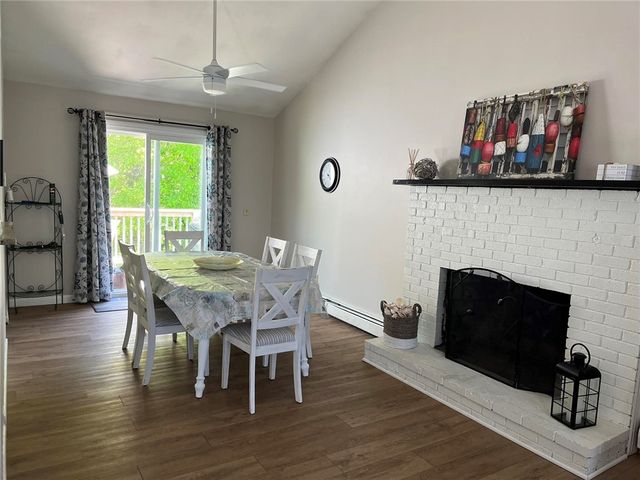 101 Sakonnet Boulevard, Narragansett, RI 02882
