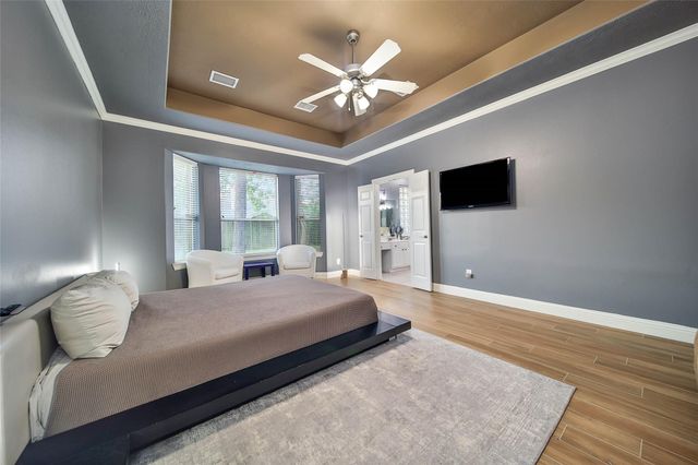 14427 Brighton Trace Lane, Houston, TX 77044