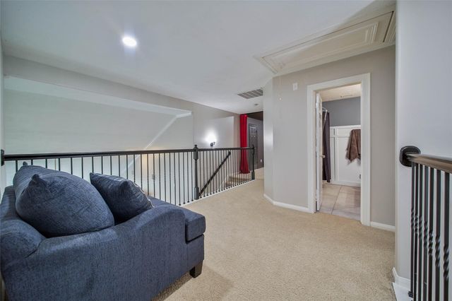14427 Brighton Trace Lane, Houston, TX 77044
