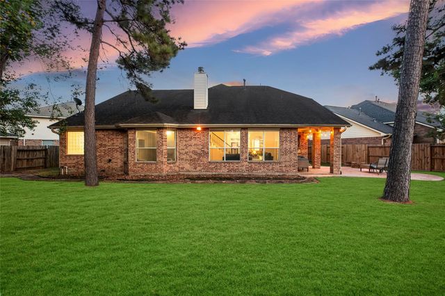 14427 Brighton Trace Lane, Houston, TX 77044