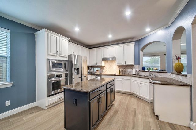 14427 Brighton Trace Lane, Houston, TX 77044