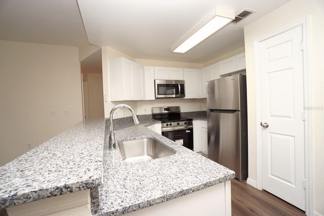 1990 ERVING CIRCLE 108, Ocoee, FL 34761