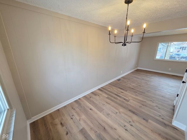 48 Eastridge Drive, Greenwood, IN 46143