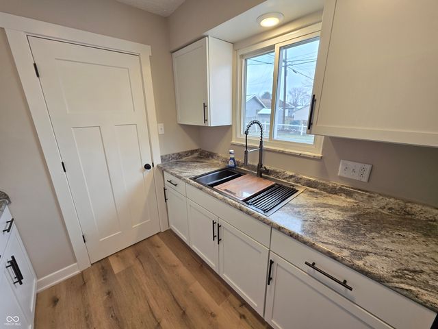 48 Eastridge Drive, Greenwood, IN 46143