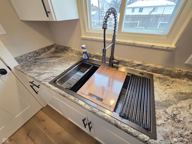 48 Eastridge Drive, Greenwood, IN 46143