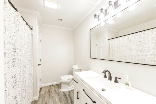 111 Timbalier Drive, Houma, LA 70363