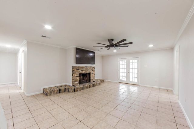 111 Timbalier Drive, Houma, LA 70363