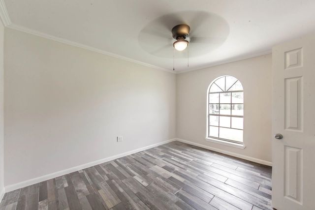 111 Timbalier Drive, Houma, LA 70363