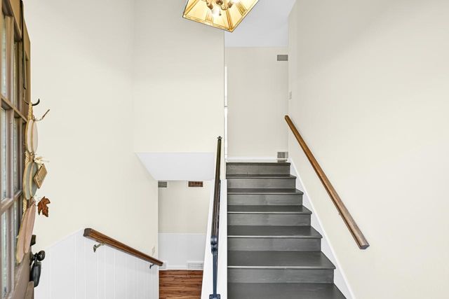 205 Island DRIVE, Madison, WI 53705