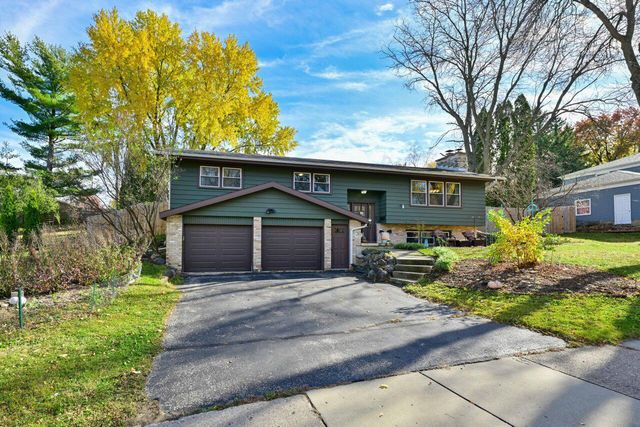205 Island DRIVE, Madison, WI 53705