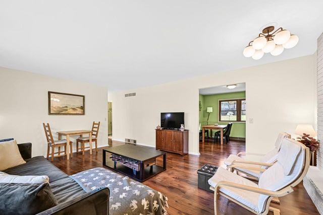 205 Island DRIVE, Madison, WI 53705