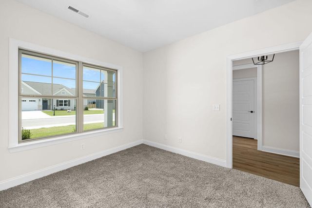 11589 Herons Haven Drive 91, Soddy Daisy, TN 37379