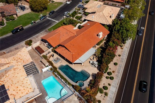 43780 Skyward Way, La Quinta, CA 92253