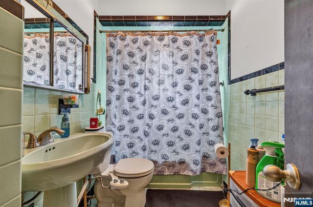 336 Trenton Avenue, Paterson, NJ 07503