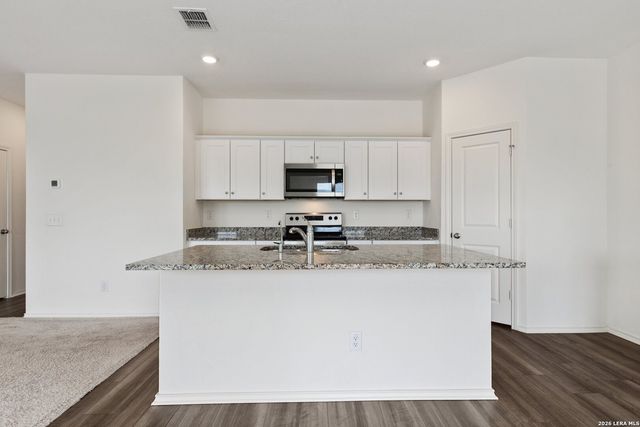 5535 RUE GIRARD, Converse, TX 78109