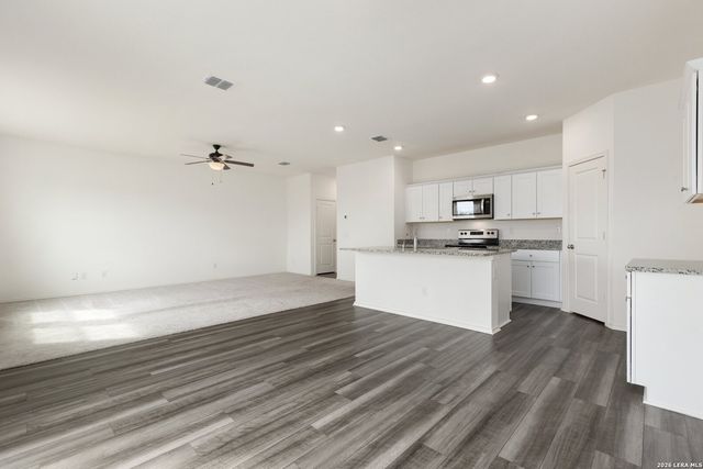5535 RUE GIRARD, Converse, TX 78109