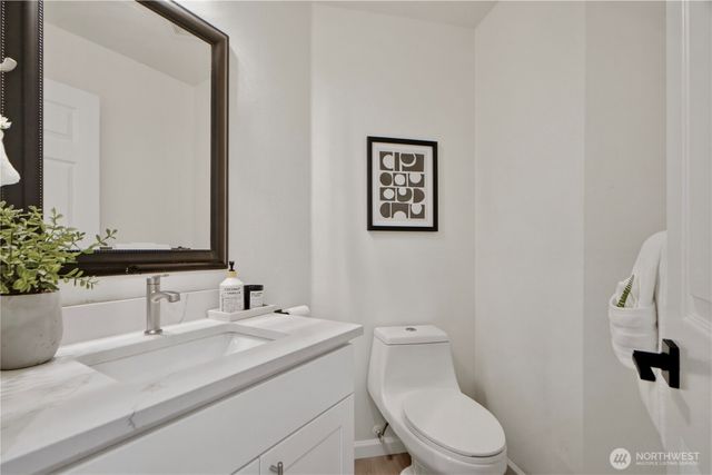 25733 SE 39th Street, Sammamish, WA 98029