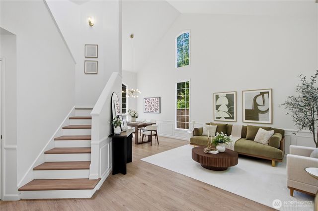 25733 SE 39th Street, Sammamish, WA 98029