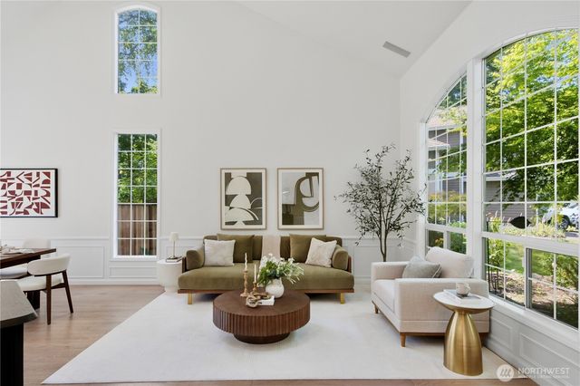 25733 SE 39th Street, Sammamish, WA 98029