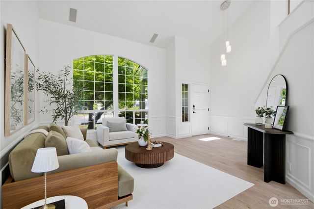 25733 SE 39th Street, Sammamish, WA 98029