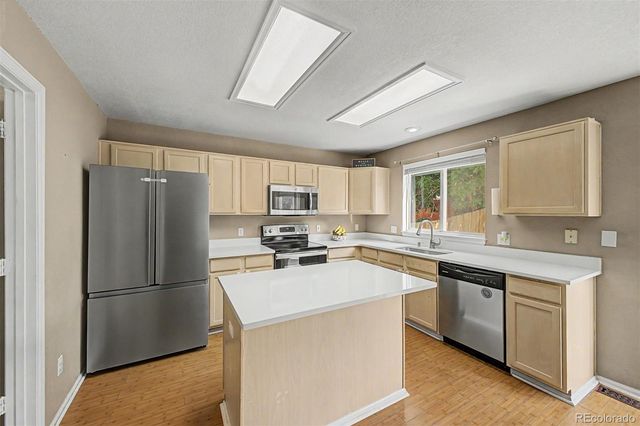 19584 E Ithaca Place, Aurora, CO 80013
